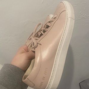 COMMON PROJECTS BLUSH PINK WITH WHITE TRIM WOMENS SNEAKERS SIZE 8.5 EURO 39